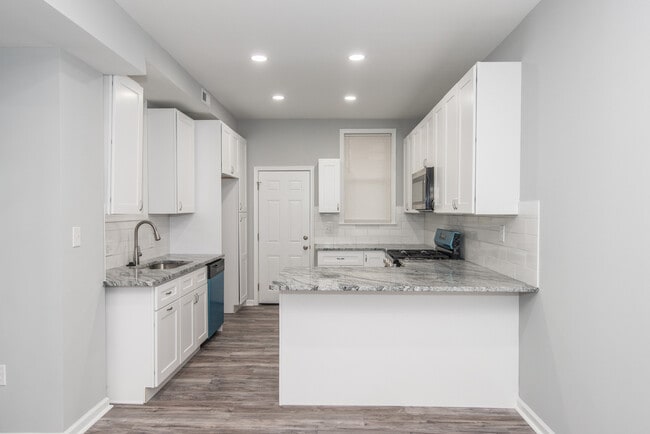 Photo - 4644 N 12th St