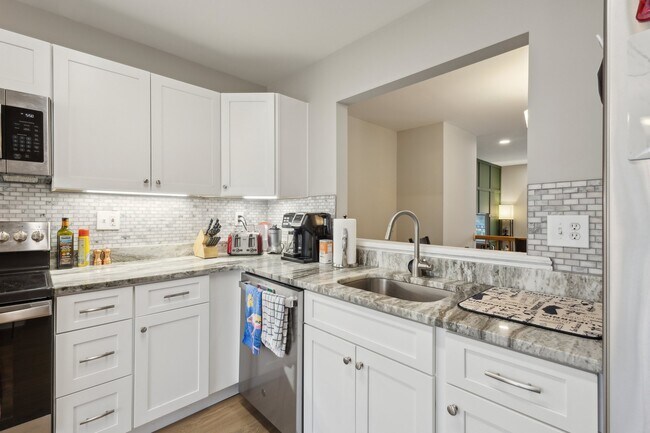 Photo - 602 Stafford Glen Ct