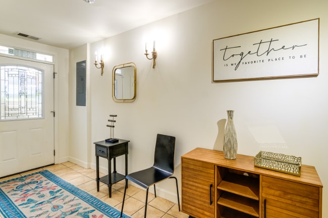 Photo - 4316 4th St NW