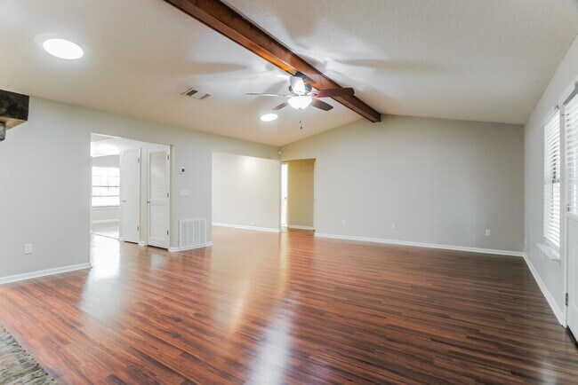 Photo - 5430 Otters Run Ln