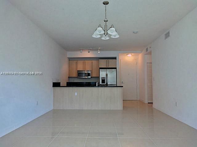 Building Photo - 1111 SW 1st Ave Unit 1415-N