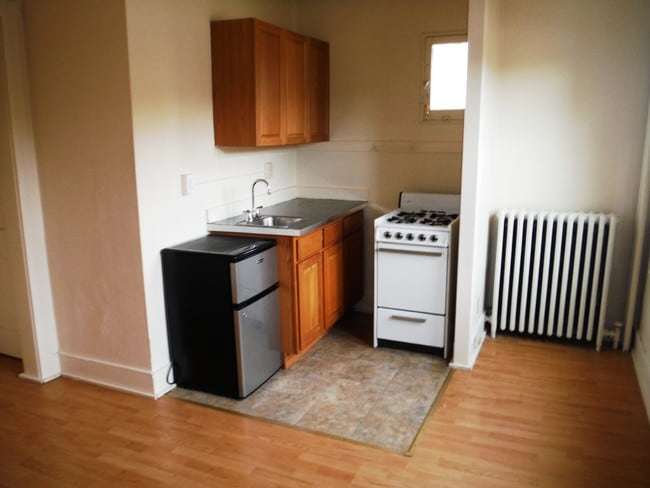 Photo - Campus View Apartments