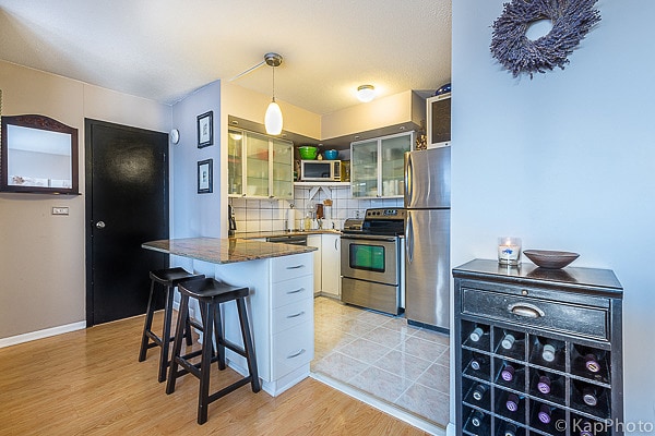 Photo - 2740 N Pine Grove Ave Unit #4F