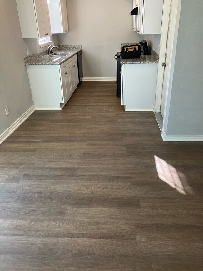 Photo - 5142 Madden Ln