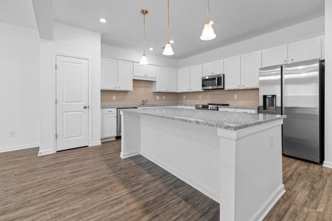 Photo - 135 Townsend