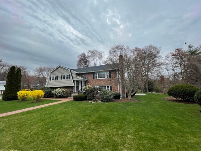 Photo - 2 Barrett Rd