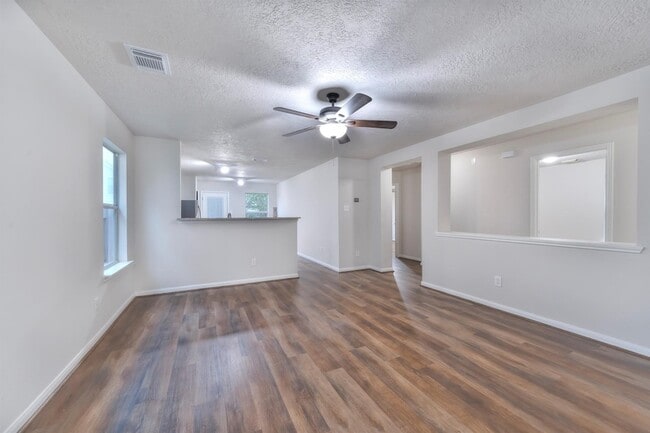 Photo - 3662 Fuller Bluff Dr