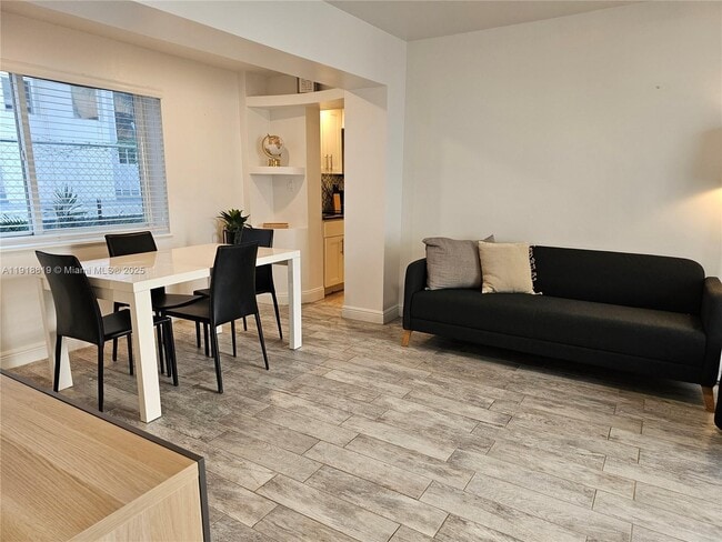 Photo - 622 15th St Unit 5