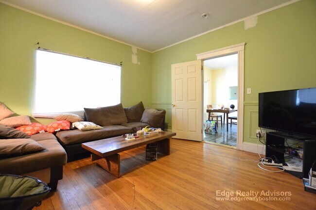 40 Orchard Rd Unit 2