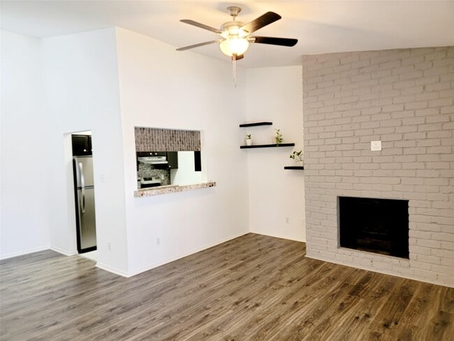 Photo - 2001 Bering Dr Unit 6B