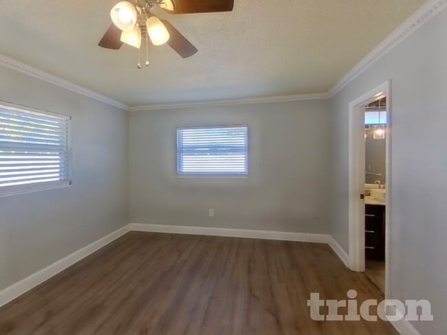 Photo - 10326 Hetrick Cir E