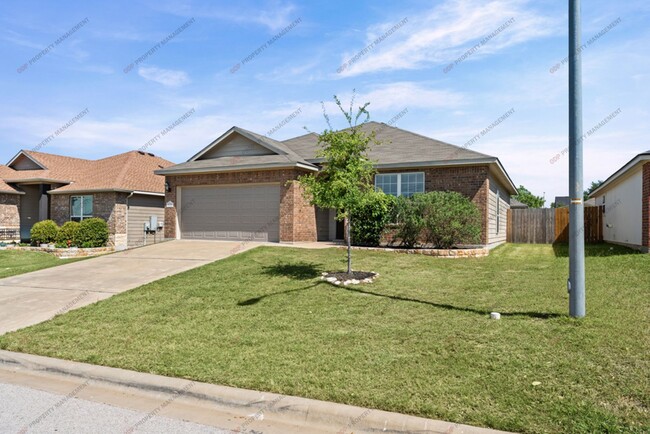 Photo - 8012 Redbrush