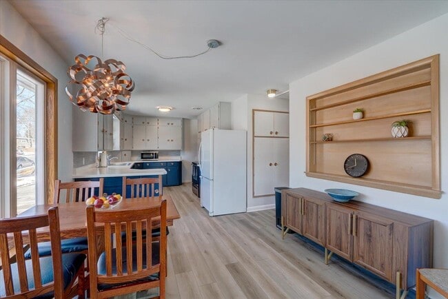 Photo - 300 Pleasant Dr