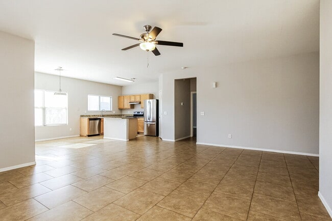 Photo - 735 E Michigan Ave