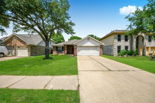 Photo - 16134 Coleburn Dr