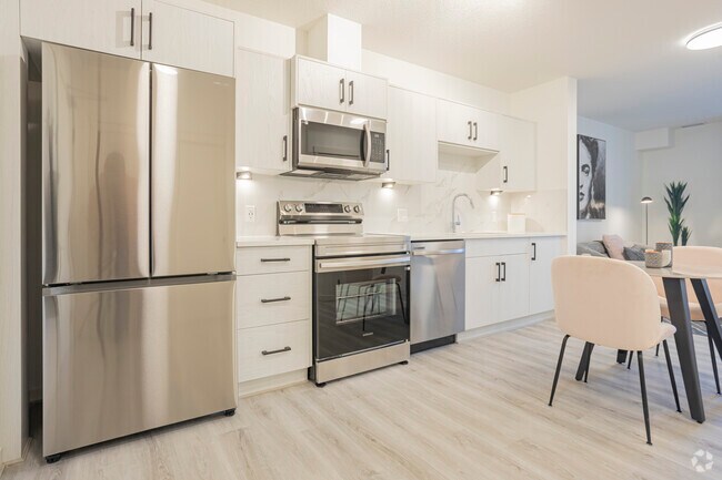 1 BR, 1BA -574 - The Hat Eau Claire