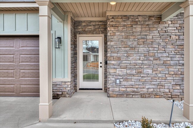 Photo - 3094 Banter Dr