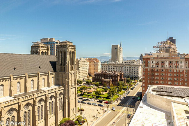 Building Photo - 1177 California St Unit 1410 Rental