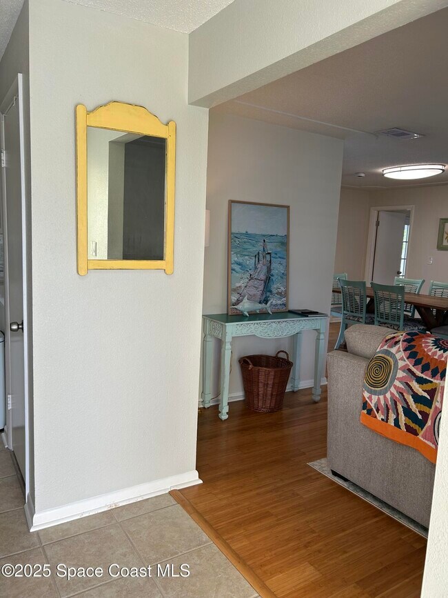 Photo - 1380 Holiday Blvd