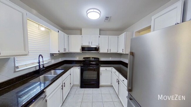 Photo - 1608 Township Cir