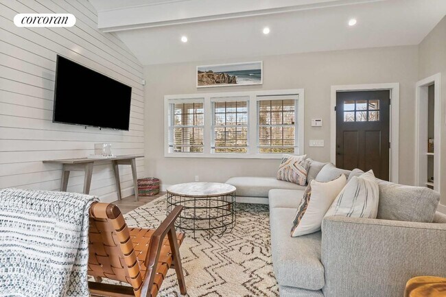 Photo - 22 Sandra Rd