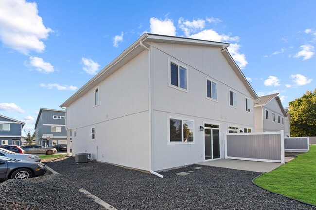 Photo - 212 S Woodlawn Rd