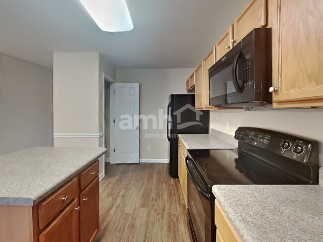 Photo - 4033 Tarrant Trace Cir