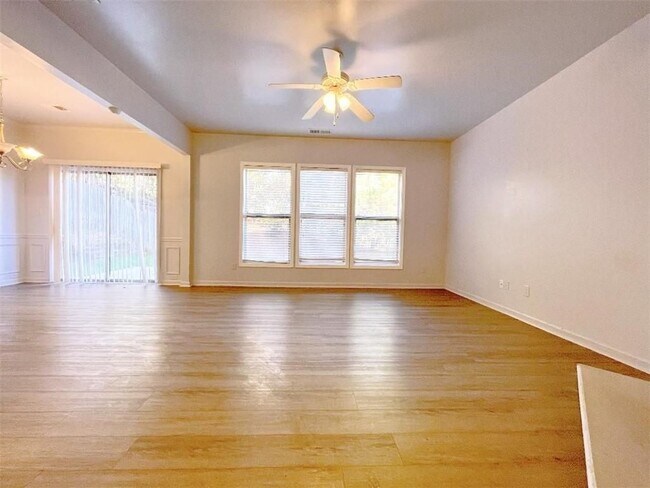 Photo - 2305 Harvest Ridge Cir NE
