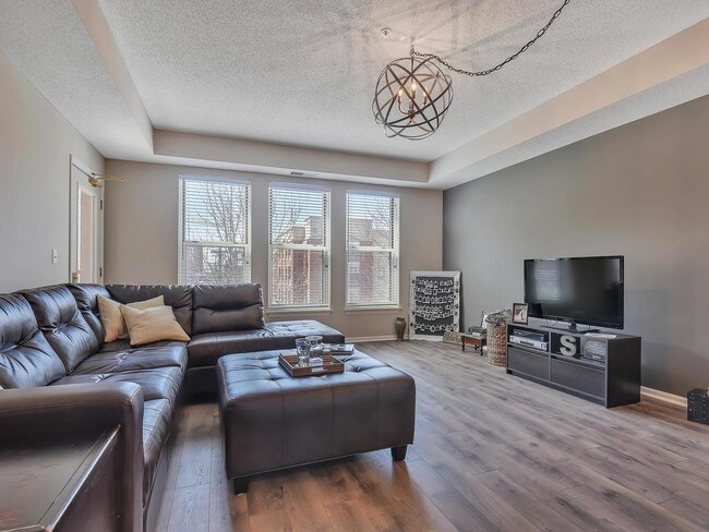 Photo - 500 N 2nd St Unit 300