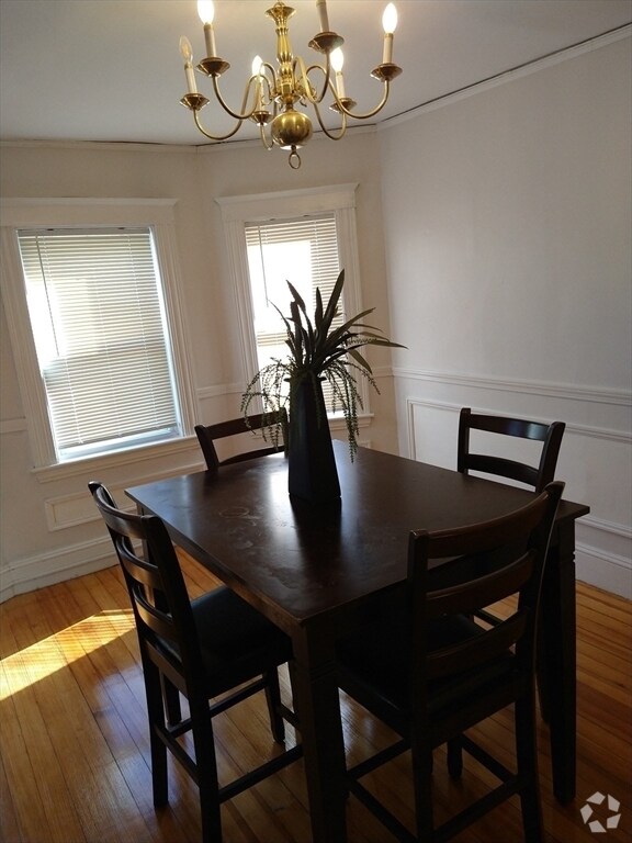 Building Photo - 25 Bayard St Unit 2 Rental