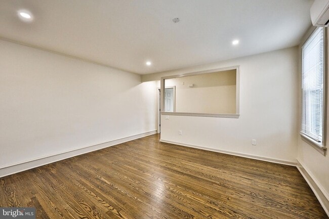 Photo - 316 Huntingdon Pike