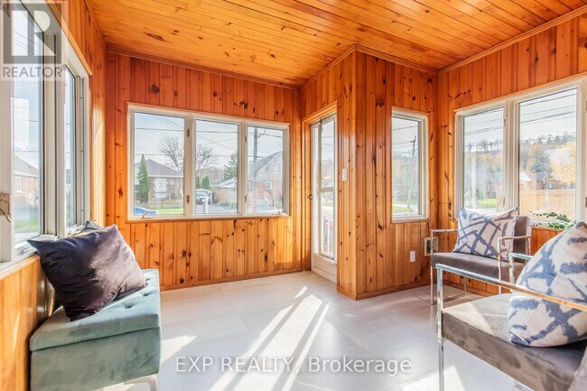 Photo - 46 Upper Walker Ave