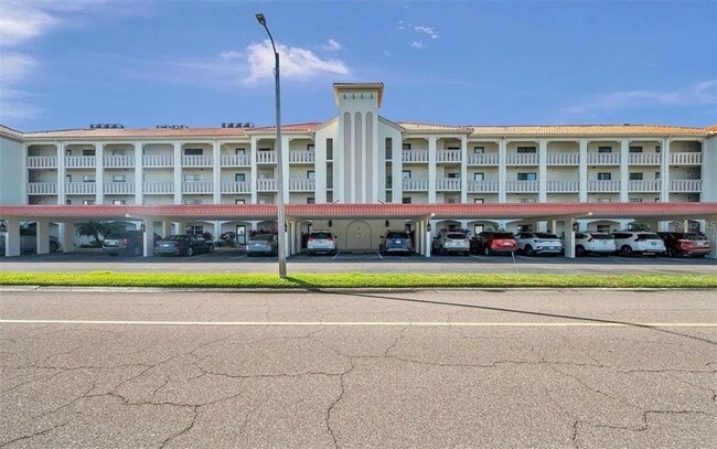 Building Photo - 19029 US Hwy 19 N Unit 8-23 Rental