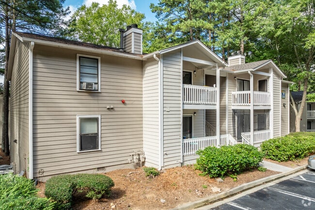 Photo - Shadow Lake Apartments