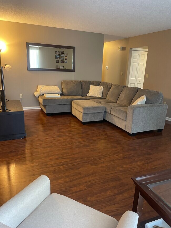 Photo - 1200 Hillside Ave Unit 407