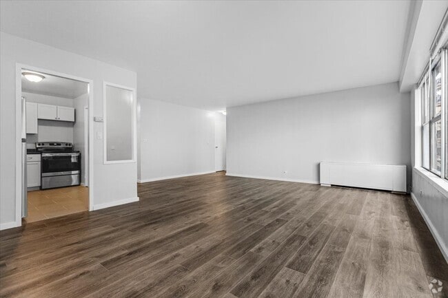 Building Photo - 6157 N Sheridan Rd Unit 3C Rental