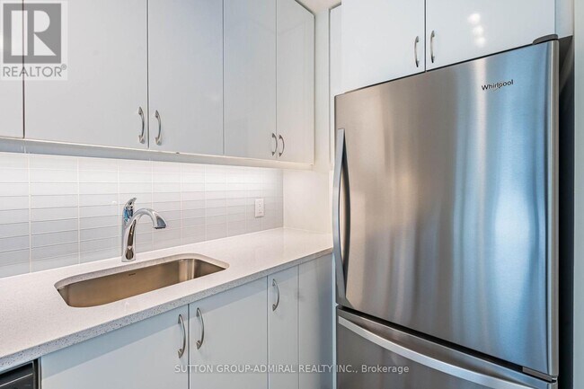 Photo - 38 Annie Craig Dr Unit 4806