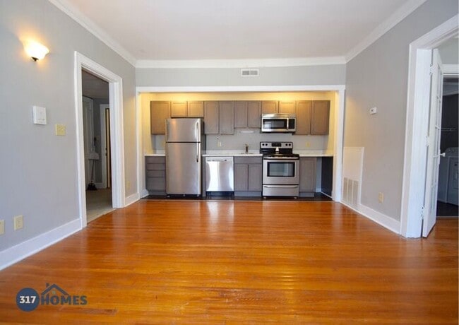 Photo - 2BR, 1 BTH Renovated and Cozy Apartment
