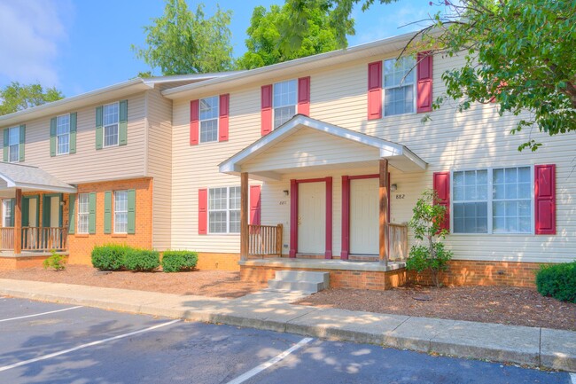 Photo - 872 Patrick Henry Dr Townhome