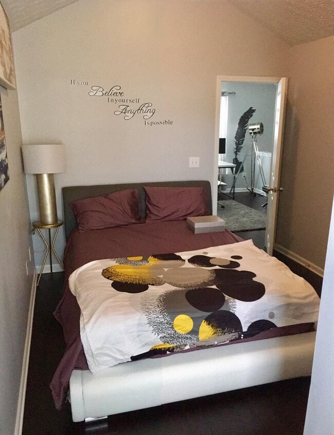 Photo - 1465 Gates Cir SE