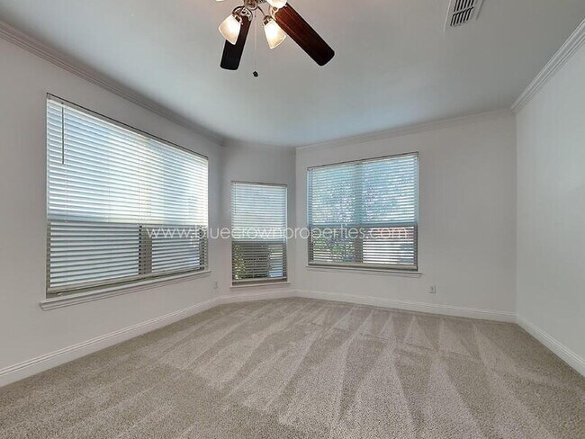 Photo - 2065 Pontchartrain Dr