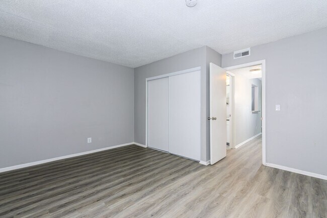 Riverside Heights Apartments
