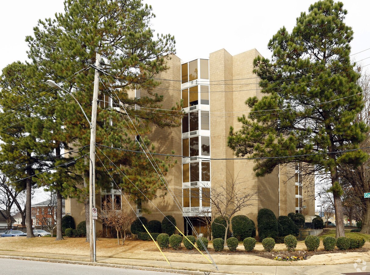 Photo - Union Avenue Baptist Towers