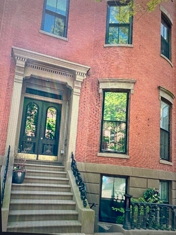 Photo - 88 Waltham St Unidad 3 Rental