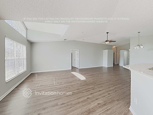 Photo - 4831 Manchester Dr House