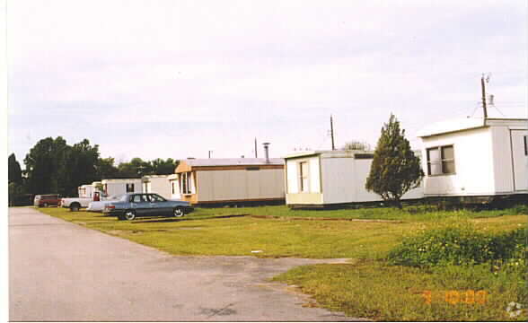 Photo - 3301 Maine Ave