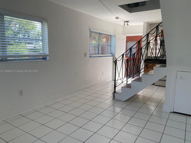 Photo - 421 NE 68th St Unit 14