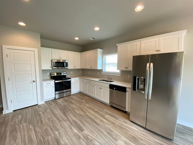 Photo - Home for Rent in Jasper, AL... Available to View!!!