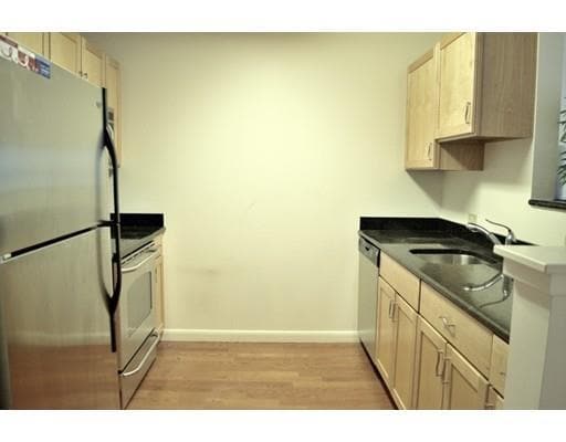 Photo - 120 Mountfort St Unidad 505