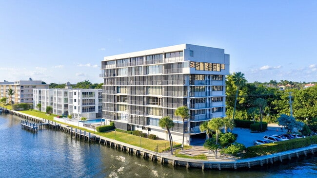 Photo - 900 NE Spanish River Blvd Unit 2w